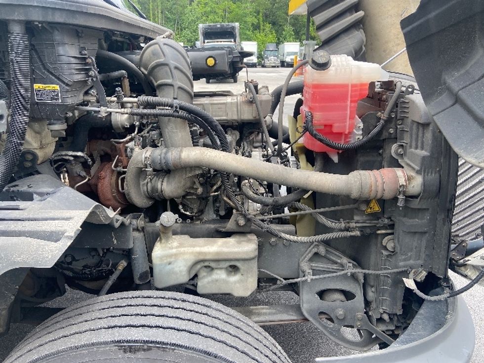 Day Cab Tractor-Heavy Duty Tractors-International-2019-LT625-Ladson-SC-576,938\n\t\tmiles-$ 22,750 - Image 15