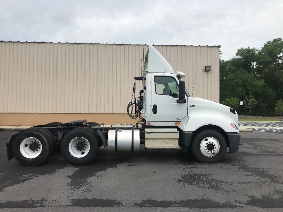 Day Cab Tractor-Heavy Duty Tractors-International-2019-LT625-Lafayette-LA-244,561\n\t\tmiles-$ 32,000 - Image 8