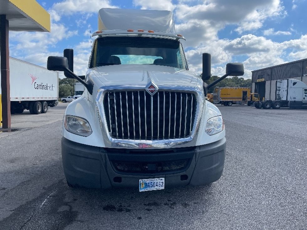 Day Cab Tractor-Heavy Duty Tractors-International-2019-LT625-Lafayette-LA-350,216\n\t\tmiles-$ 27,750 - Image 2