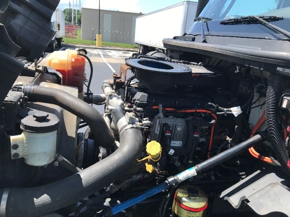 Day Cab Tractor-Heavy Duty Tractors-International-2019-LT625-Lancaster-PA-418,363\n\t\tmiles-$ 23,500 - Image 16