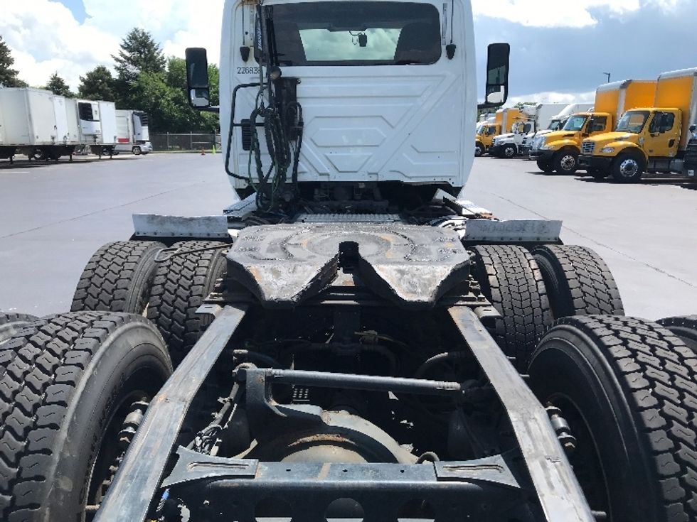 Day Cab Tractor-Heavy Duty Tractors-International-2019-LT625-Lancaster-PA-418,363\n\t\tmiles-$ 23,500 - Image 6