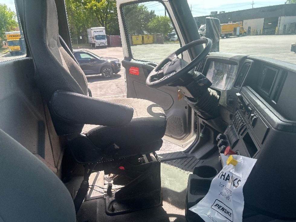 Day Cab Tractor-Heavy Duty Tractors-International-2019-LT625-Lansing-MI-232,788\n\t\tmiles-$ 25,000 - Image 14