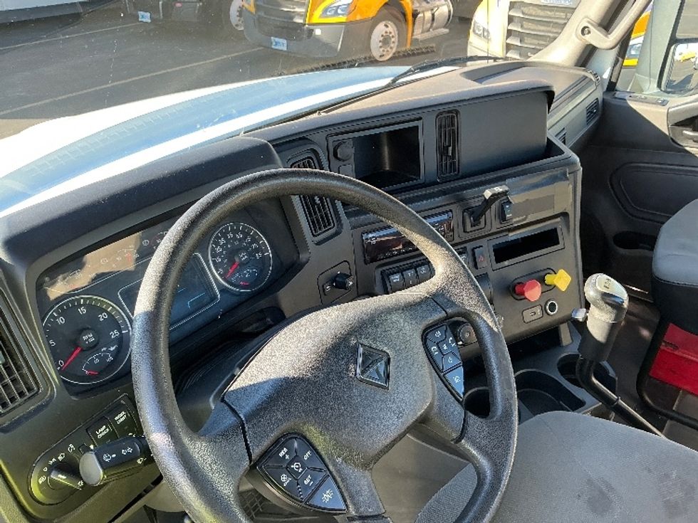 Day Cab Tractor-Heavy Duty Tractors-International-2019-LT625-Las Vegas-NV-133,473\n\t\tmiles-$ 26,250 - Image 10
