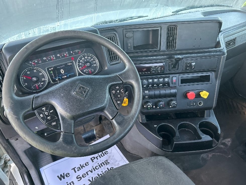 Day Cab Tractor-Heavy Duty Tractors-International-2019-LT625-Las Vegas-NV-191,218\n\t\tmiles-$ 31,250 - Image 11