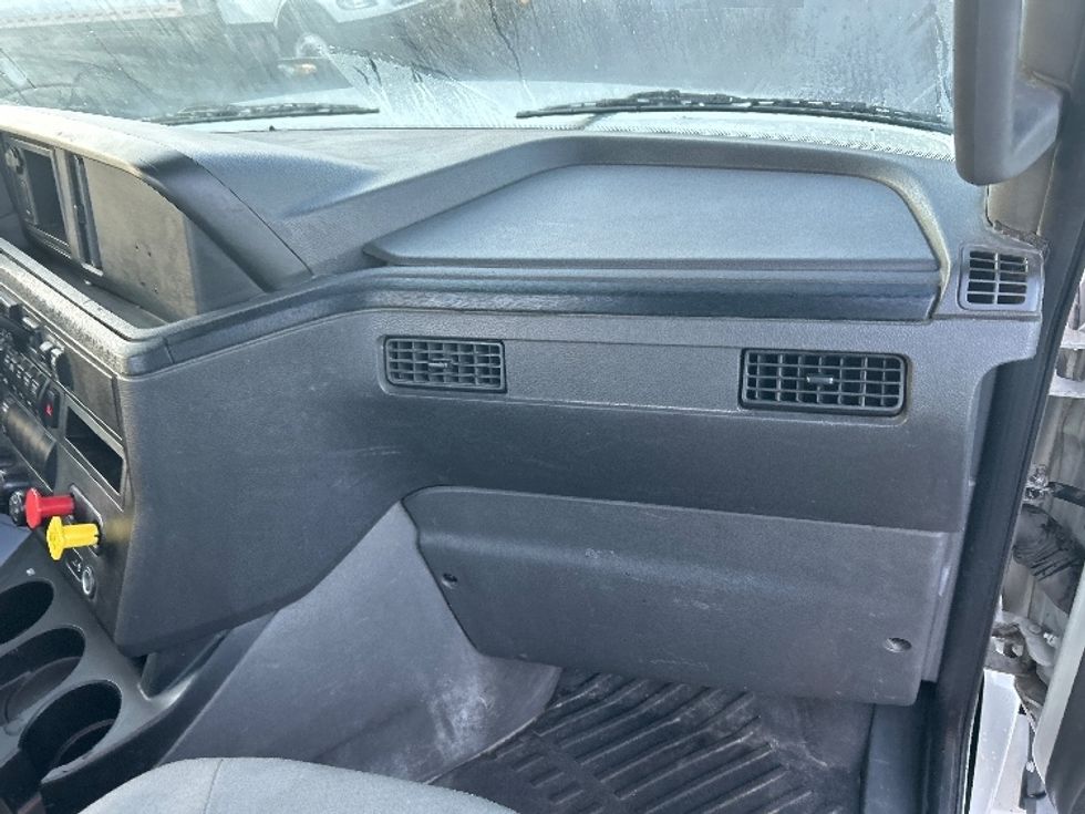 Day Cab Tractor-Heavy Duty Tractors-International-2019-LT625-Las Vegas-NV-191,218\n\t\tmiles-$ 31,250 - Image 13