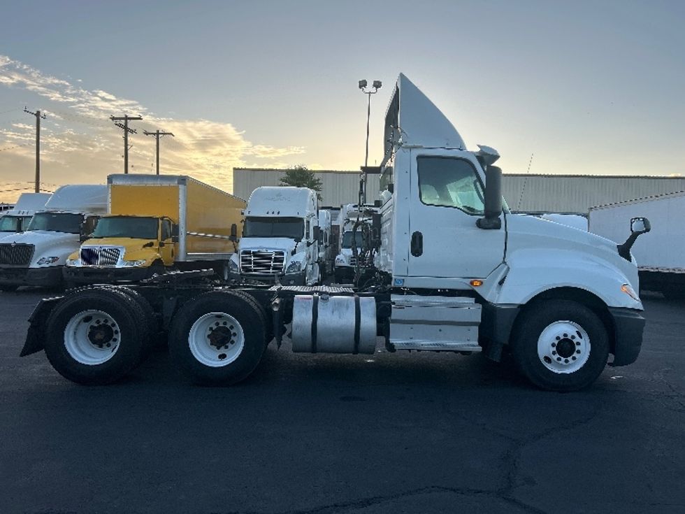 Day Cab Tractor-Heavy Duty Tractors-International-2019-LT625-Las Vegas-NV-191,218\n\t\tmiles-$ 31,250 - Image 8