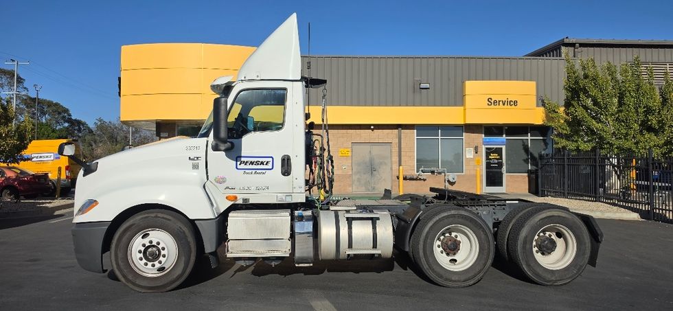 Day Cab Tractor-Heavy Duty Tractors-International-2019-LT625-Las Vegas-NV-207,758\n\t\tmiles-$ 29,750 - Image 4