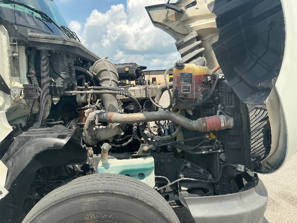 Day Cab Tractor-Heavy Duty Tractors-International-2019-LT625-Lexington-KY-406,113\n\t\tmiles-$ 26,250 - Image 15