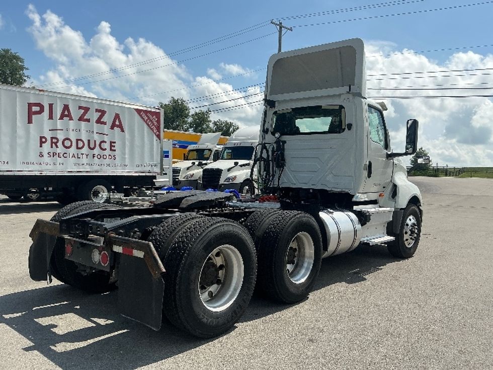 Day Cab Tractor-Heavy Duty Tractors-International-2019-LT625-Lexington-KY-436,222\n\t\tmiles-$ 23,500 - Image 7
