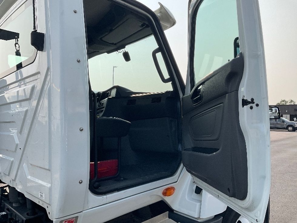 Day Cab Tractor-Heavy Duty Tractors-International-2019-LT625-Lexington-KY-813,229\n\t\tmiles-$ 22,250 - Image 12