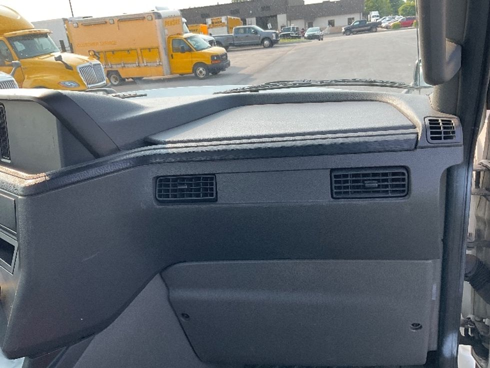 Day Cab Tractor-Heavy Duty Tractors-International-2019-LT625-Lexington-KY-813,229\n\t\tmiles-$ 22,250 - Image 13