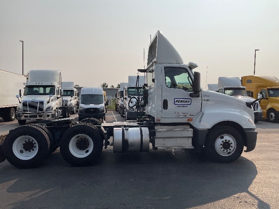 Day Cab Tractor-Heavy Duty Tractors-International-2019-LT625-Lexington-KY-813,229\n\t\tmiles-$ 22,250 - Image 8