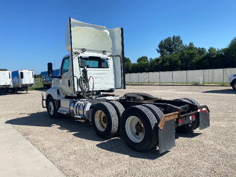 Day Cab Tractor-Heavy Duty Tractors-International-2019-LT625-Lincoln-ND-309,765\n\t\tmiles-$ 38,250 - Image 5