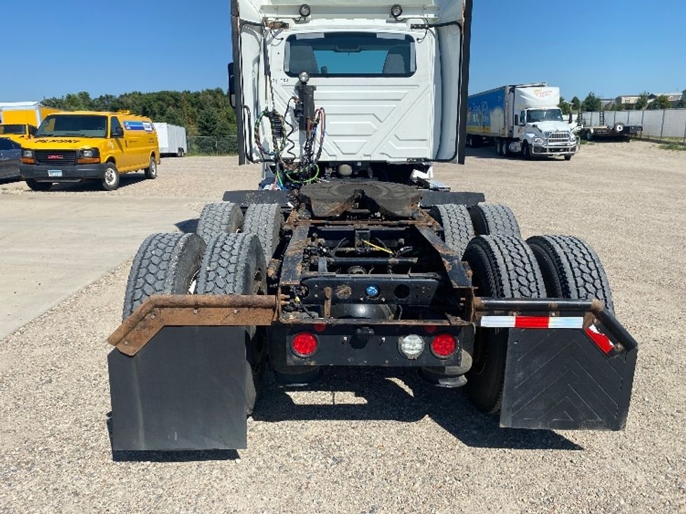 Day Cab Tractor-Heavy Duty Tractors-International-2019-LT625-Lincoln-ND-309,765\n\t\tmiles-$ 38,250 - Image 6