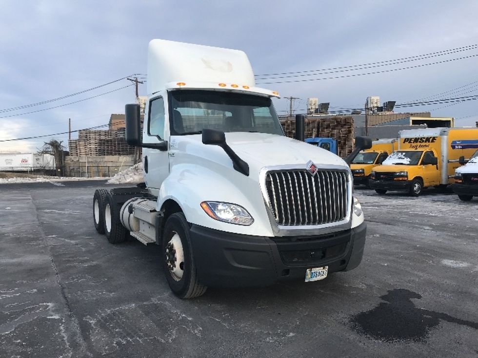 Day Cab Tractor-Heavy Duty Tractors-International-2019-LT625-Linden-NJ-116,120\n\t\tmiles-$ 23,500 - Image 1