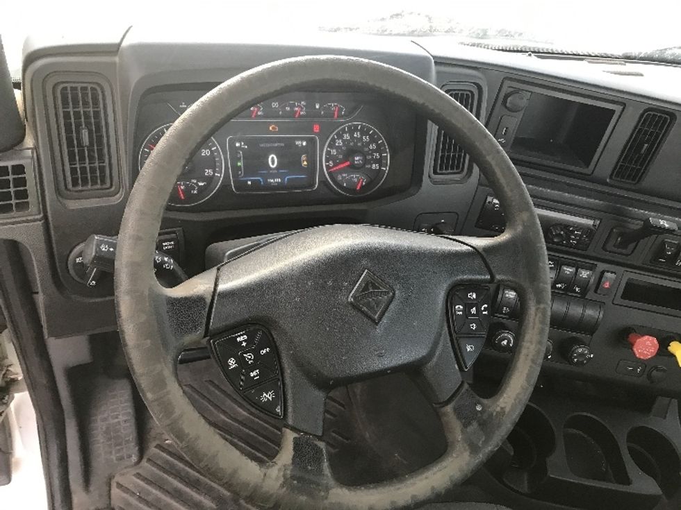 Day Cab Tractor-Heavy Duty Tractors-International-2019-LT625-Linden-NJ-116,120\n\t\tmiles-$ 23,500 - Image 11