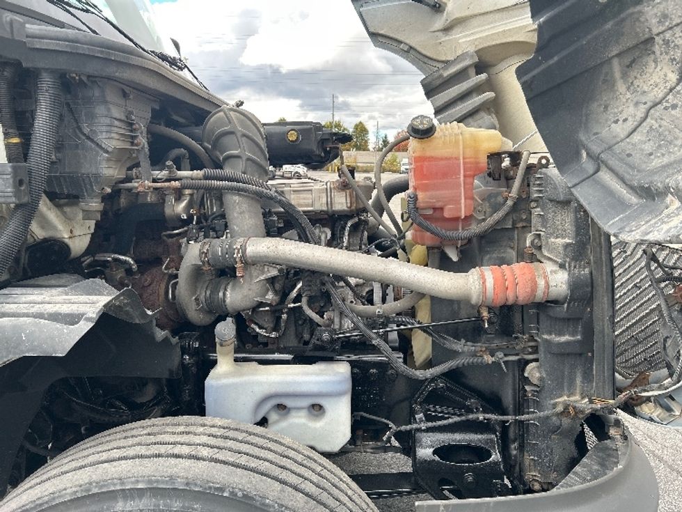 Day Cab Tractor-Heavy Duty Tractors-International-2019-LT625-London-ON-609,048\n\t\tkm-$ 31,250 - Image 15