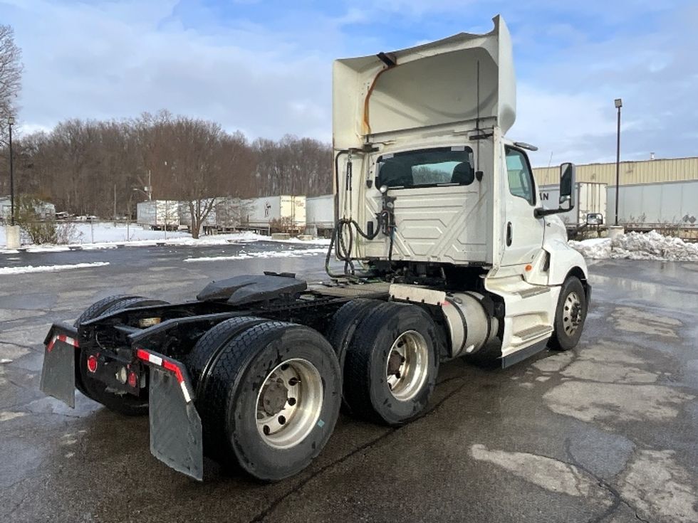 Day Cab Tractor-Heavy Duty Tractors-International-2019-LT625-London-ON-646,286\n\t\tkm-$ 41,000 - Image 7