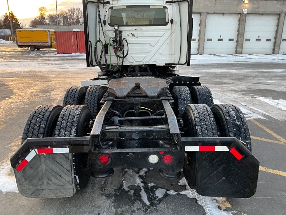 Day Cab Tractor-Heavy Duty Tractors-International-2019-LT625-London-ON-699,961\n\t\tkm-$ 38,500 - Image 6