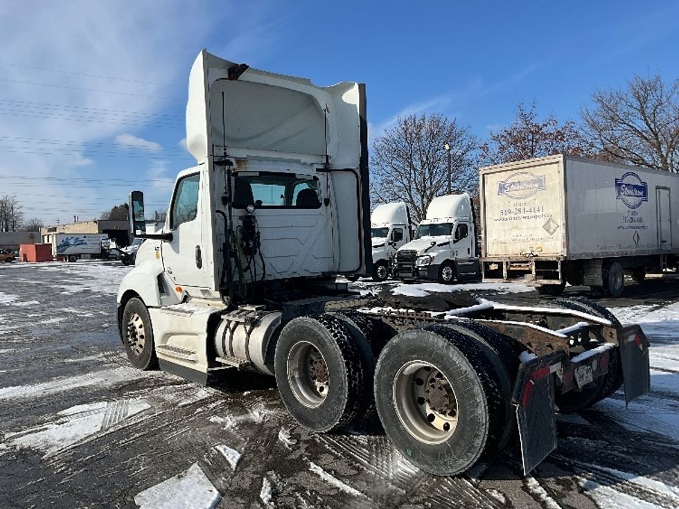 Day Cab Tractor-Heavy Duty Tractors-International-2019-LT625-London-ON-704,673\n\t\tkm-$ 38,500 - Image 5