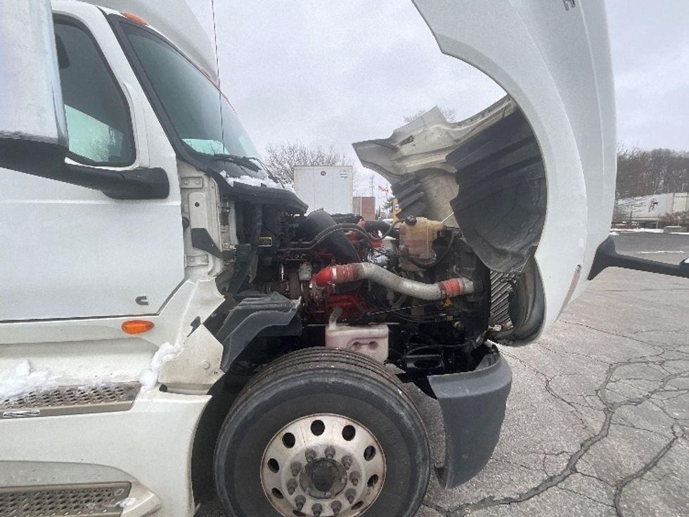 Day Cab Tractor-Heavy Duty Tractors-International-2019-LT625-London-ON-864,983\n\t\tkm-$ 29,250 - Image 15