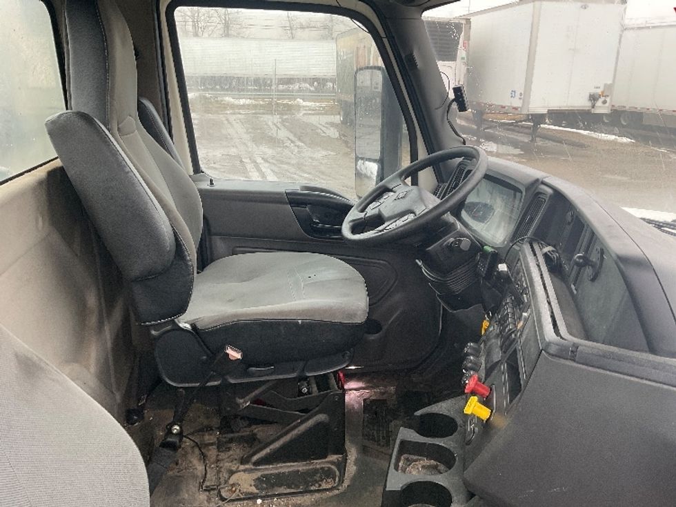 Day Cab Tractor-Heavy Duty Tractors-International-2019-LT625-Londonderry-NH-255,767\n\t\tmiles-$ 28,500 - Image 14