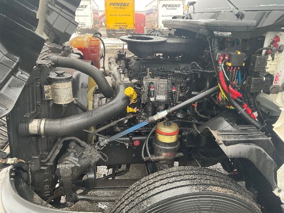 Day Cab Tractor-Heavy Duty Tractors-International-2019-LT625-Londonderry-NH-255,767\n\t\tmiles-$ 28,500 - Image 16