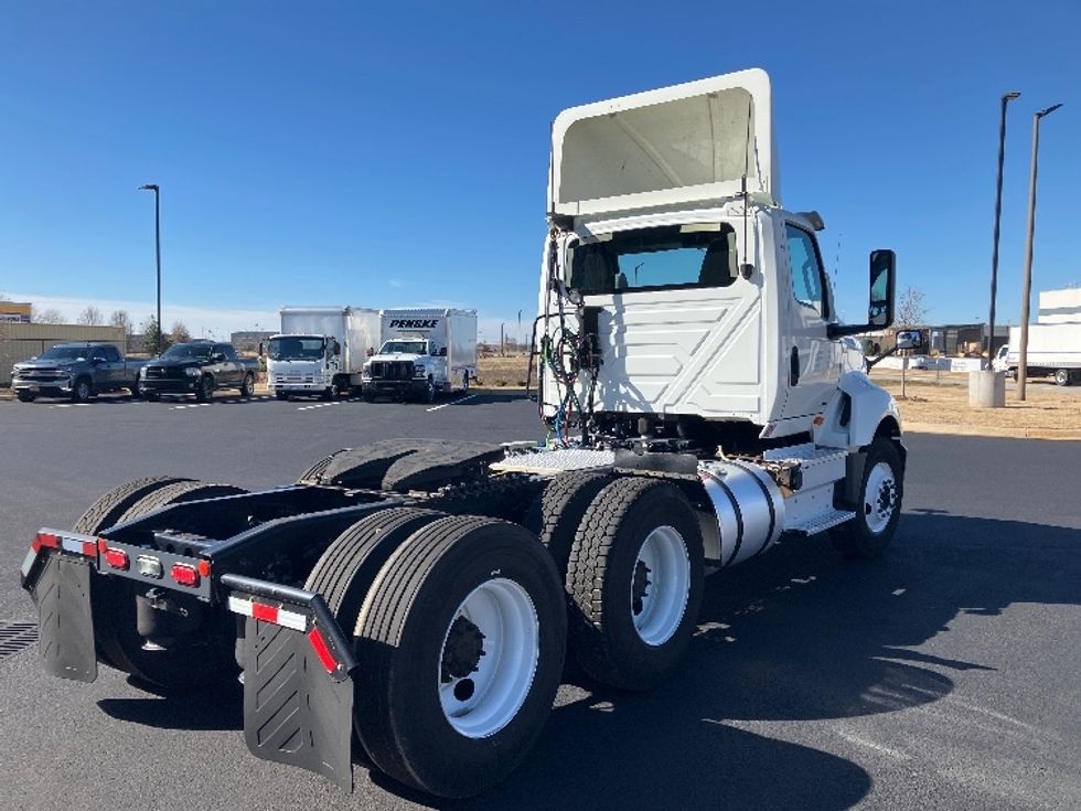 Day Cab Tractor-Heavy Duty Tractors-International-2019-LT625-Madison-AL-417,008\n\t\tmiles-$ 24,000 - Image 7