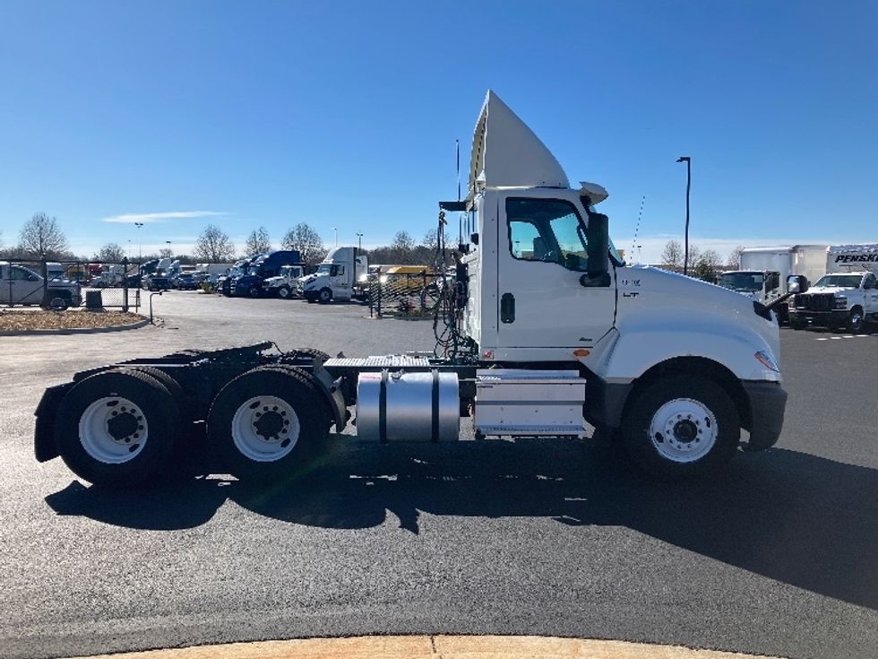 Day Cab Tractor-Heavy Duty Tractors-International-2019-LT625-Madison-AL-417,008\n\t\tmiles-$ 24,000 - Image 8