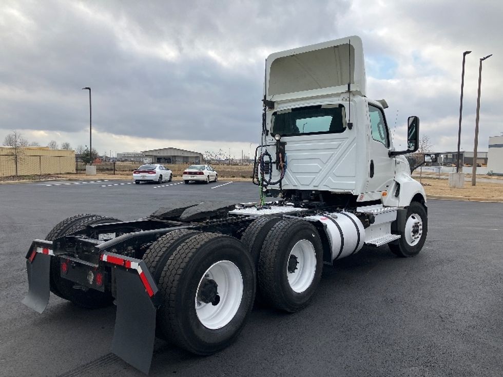 Day Cab Tractor-Heavy Duty Tractors-International-2019-LT625-Madison-AL-419,422\n\t\tmiles-$ 26,000 - Image 7