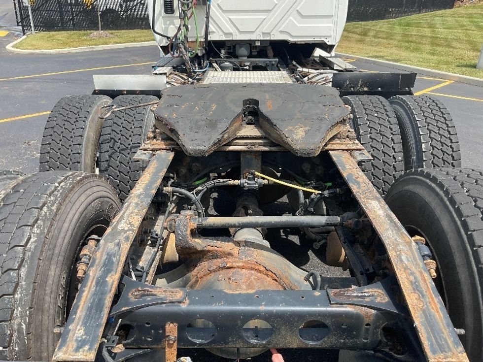 Day Cab Tractor-Heavy Duty Tractors-International-2019-LT625-Mansfield-OH-401,676\n\t\tmiles-$ 23,000 - Image 6