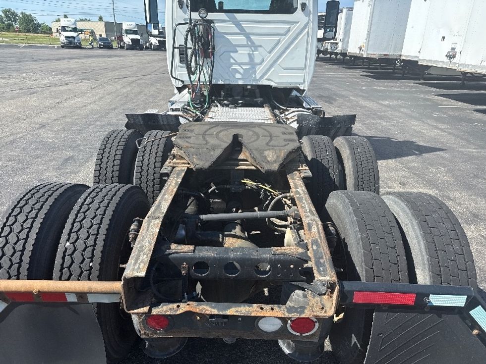 Day Cab Tractor-Heavy Duty Tractors-International-2019-LT625-Mansfield-OH-409,995\n\t\tmiles-$ 22,750 - Image 6