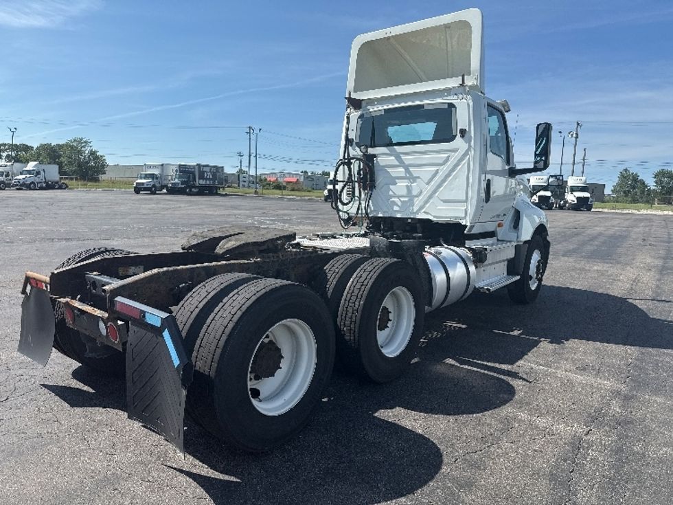 Day Cab Tractor-Heavy Duty Tractors-International-2019-LT625-Mansfield-OH-409,995\n\t\tmiles-$ 22,750 - Image 7