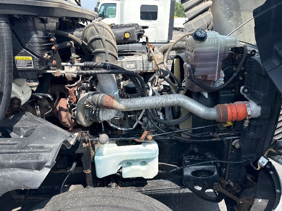 Day Cab Tractor-Heavy Duty Tractors-International-2019-LT625-Mansfield-OH-415,483\n\t\tmiles-$ 22,750 - Image 15