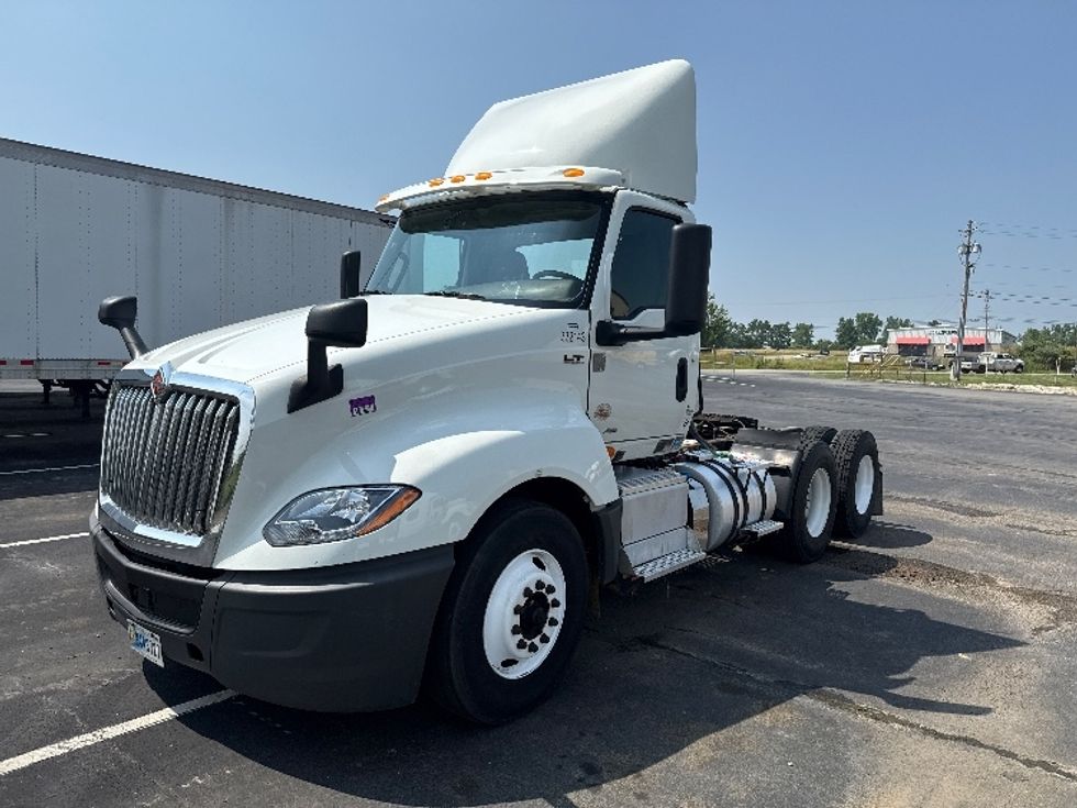 Day Cab Tractor-Heavy Duty Tractors-International-2019-LT625-Mansfield-OH-415,483\n\t\tmiles-$ 22,750 - Image 3
