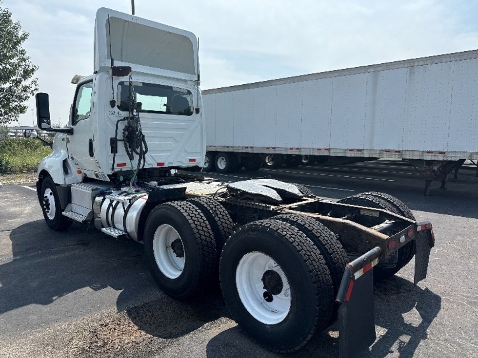 Day Cab Tractor-Heavy Duty Tractors-International-2019-LT625-Mansfield-OH-415,483\n\t\tmiles-$ 22,750 - Image 5