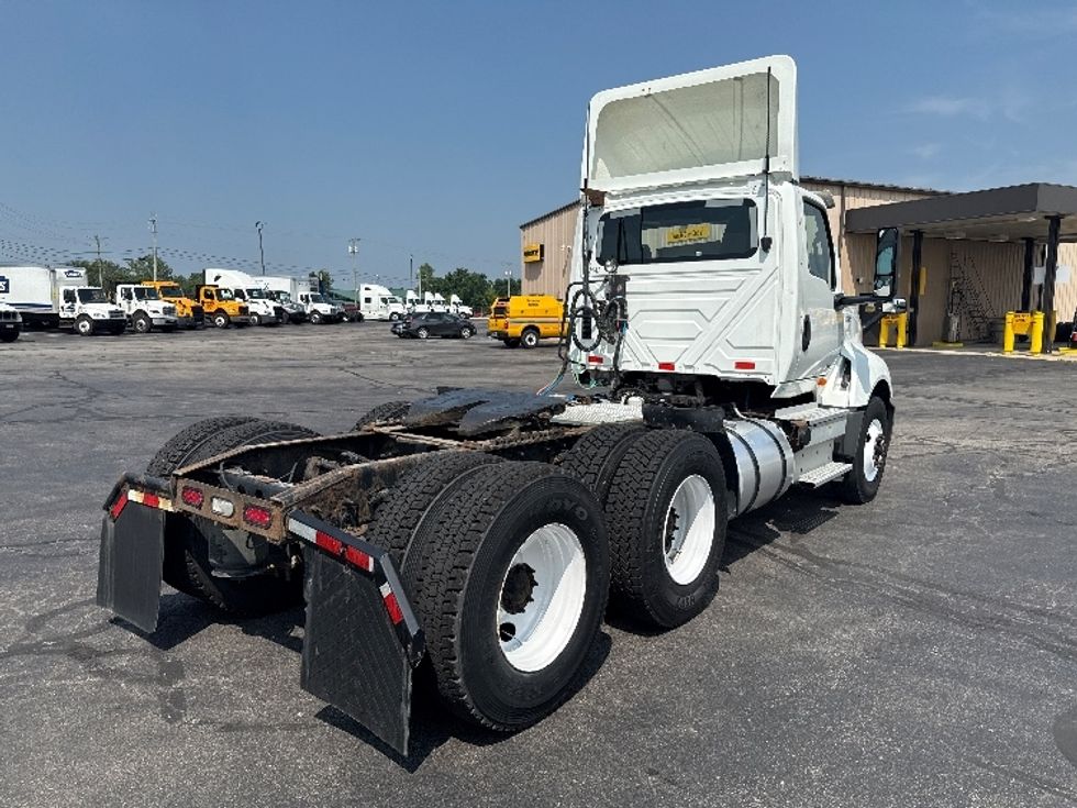Day Cab Tractor-Heavy Duty Tractors-International-2019-LT625-Mansfield-OH-415,483\n\t\tmiles-$ 22,750 - Image 7