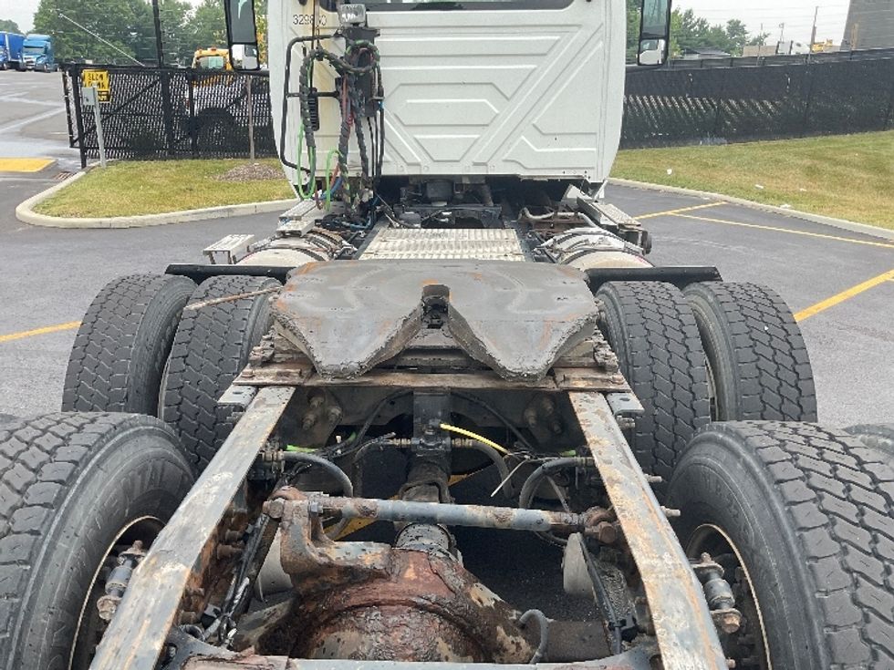 Day Cab Tractor-Heavy Duty Tractors-International-2019-LT625-Mansfield-OH-442,440\n\t\tmiles-$ 22,750 - Image 6