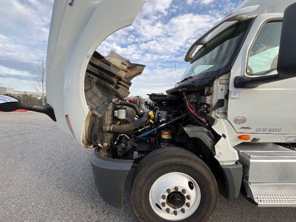 Day Cab Tractor-Heavy Duty Tractors-International-2019-LT625-Mcdonough-GA-382,922\n\t\tmiles-$ 25,250 - Image 16