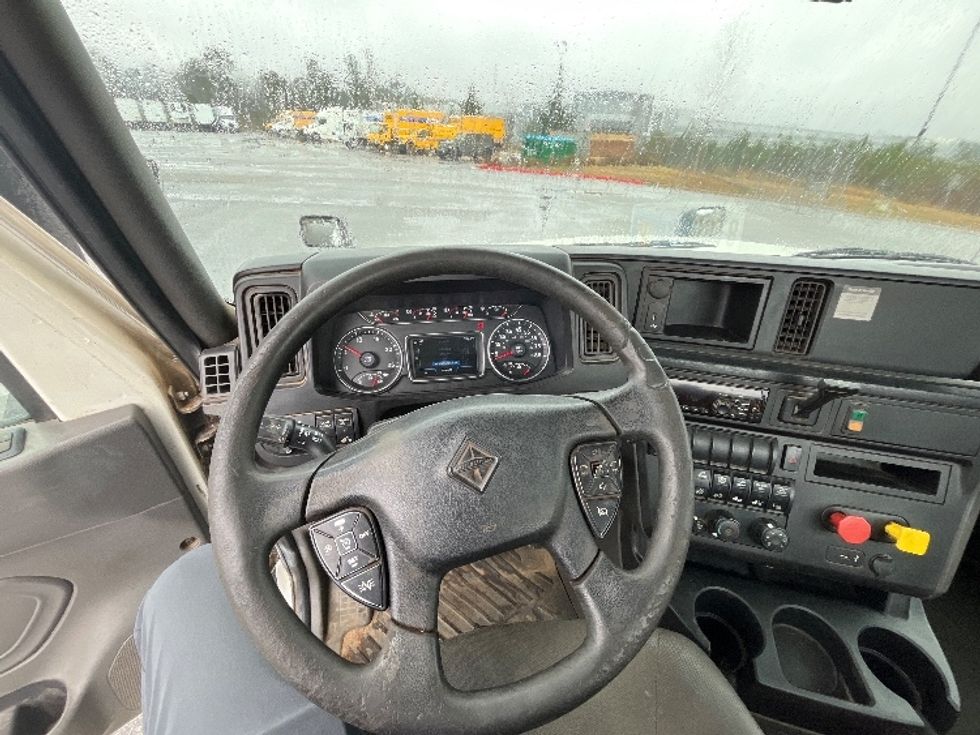Day Cab Tractor-Heavy Duty Tractors-International-2019-LT625-Mcdonough-GA-457,401\n\t\tmiles-$ 21,500 - Image 11
