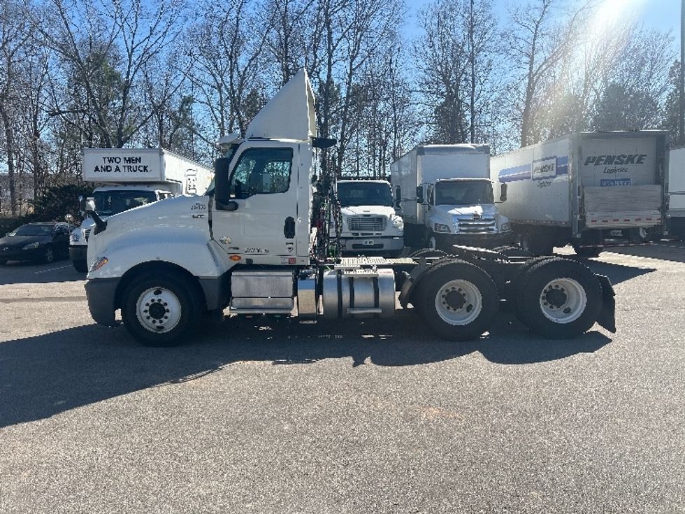 Day Cab Tractor-Heavy Duty Tractors-International-2019-LT625-Mebane-NC-248,685\n\t\tmiles-$ 33,000 - Image 4