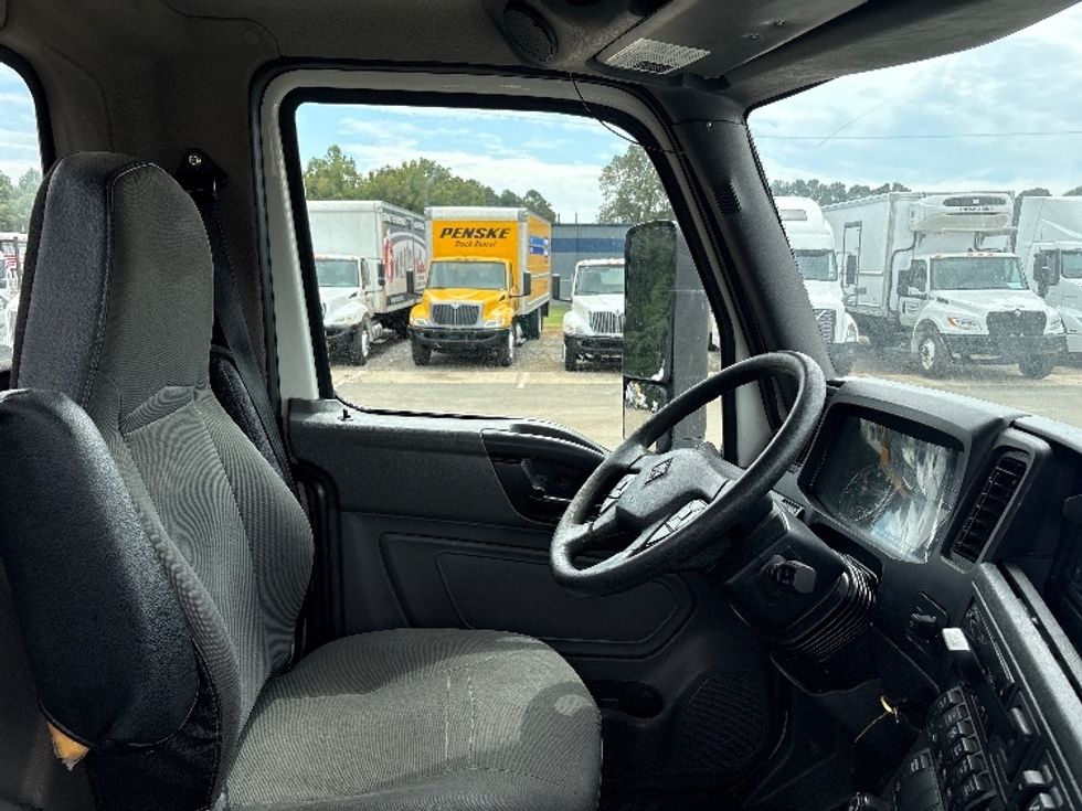 Day Cab Tractor-Heavy Duty Tractors-International-2019-LT625-Mebane-NC-294,179\n\t\tmiles-$ 30,250 - Image 13