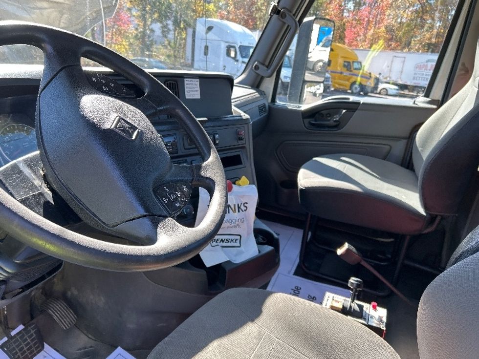 Day Cab Tractor-Heavy Duty Tractors-International-2019-LT625-Mebane-NC-381,004\n\t\tmiles-$ 25,500 - Image 10