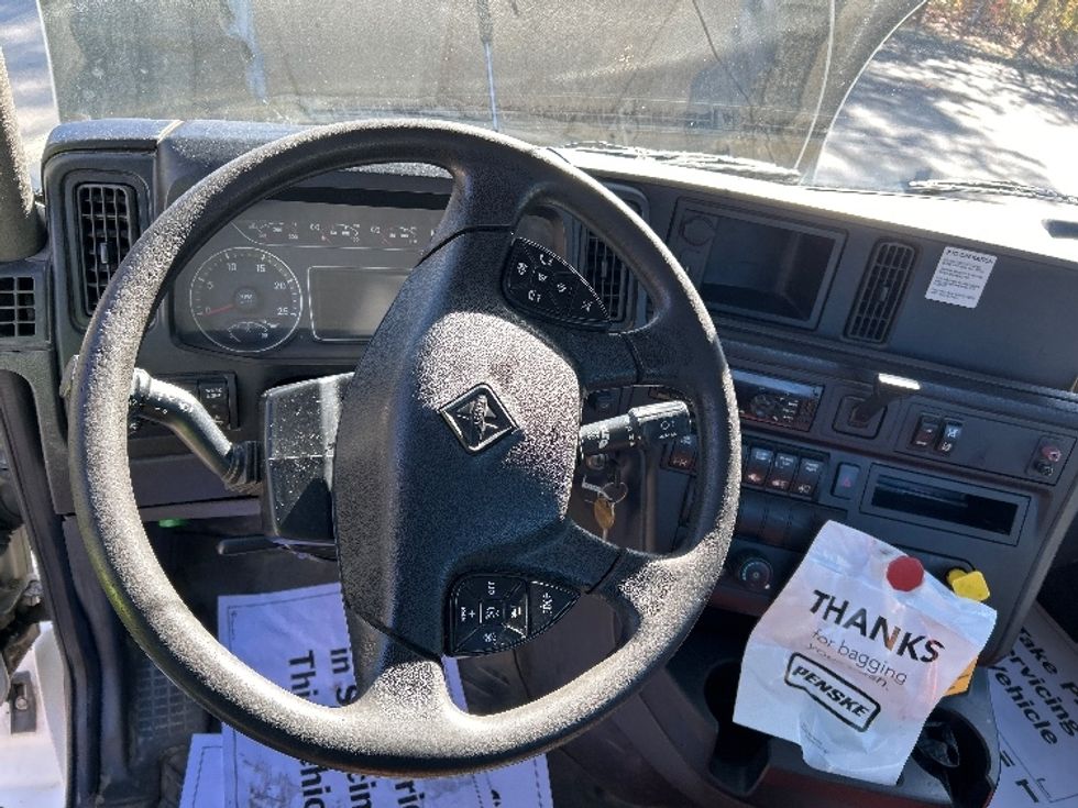 Day Cab Tractor-Heavy Duty Tractors-International-2019-LT625-Mebane-NC-381,004\n\t\tmiles-$ 25,500 - Image 11