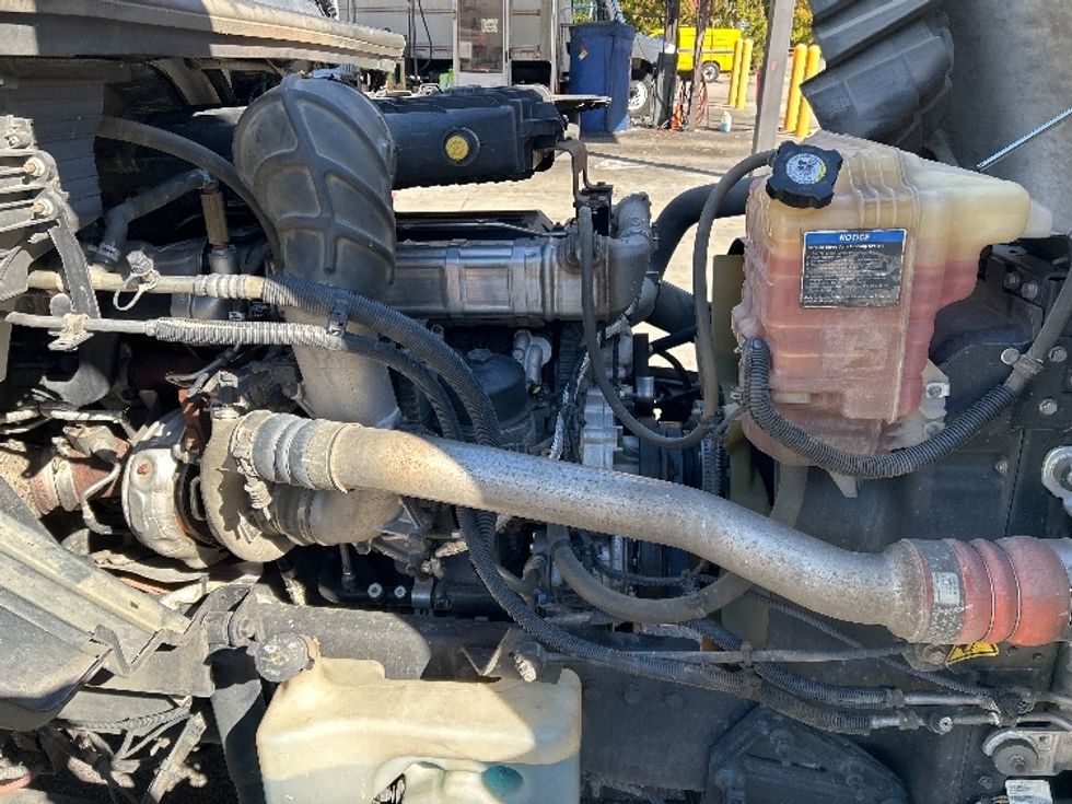 Day Cab Tractor-Heavy Duty Tractors-International-2019-LT625-Mebane-NC-381,004\n\t\tmiles-$ 25,500 - Image 15