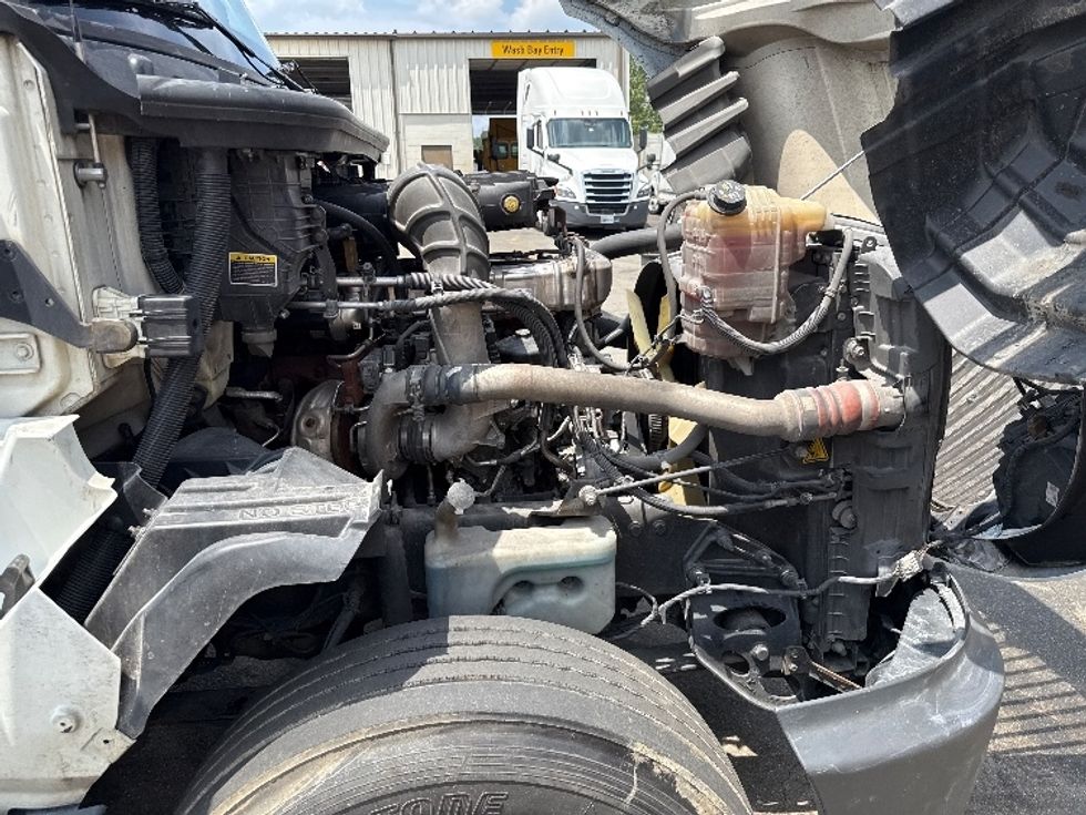 Day Cab Tractor-Heavy Duty Tractors-International-2019-LT625-Mebane-NC-608,023\n\t\tmiles-$ 22,750 - Image 15
