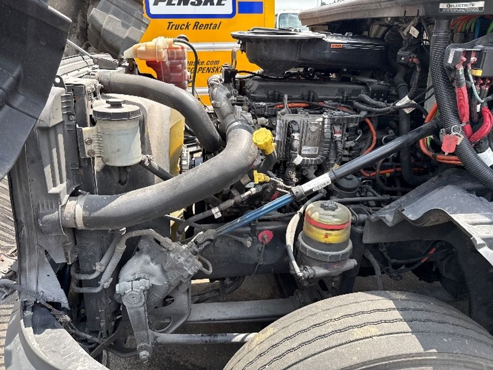 Day Cab Tractor-Heavy Duty Tractors-International-2019-LT625-Mebane-NC-608,023\n\t\tmiles-$ 22,750 - Image 16