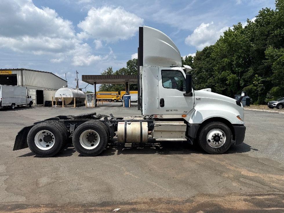 Day Cab Tractor-Heavy Duty Tractors-International-2019-LT625-Mebane-NC-608,023\n\t\tmiles-$ 22,750 - Image 8