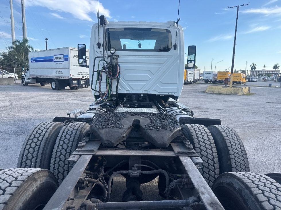 Day Cab Tractor-Heavy Duty Tractors-International-2019-LT625-Medley-FL-199,549\n\t\tmiles-$ 26,750 - Image 6