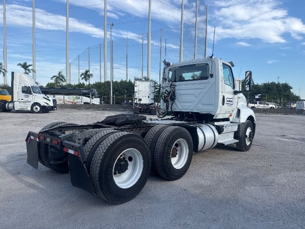 Day Cab Tractor-Heavy Duty Tractors-International-2019-LT625-Medley-FL-199,549\n\t\tmiles-$ 26,750 - Image 7